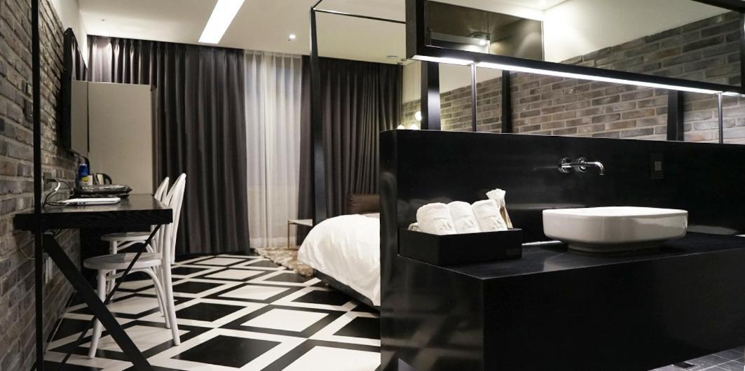 Astro Hotel Yongin Dış mekan fotoğraf