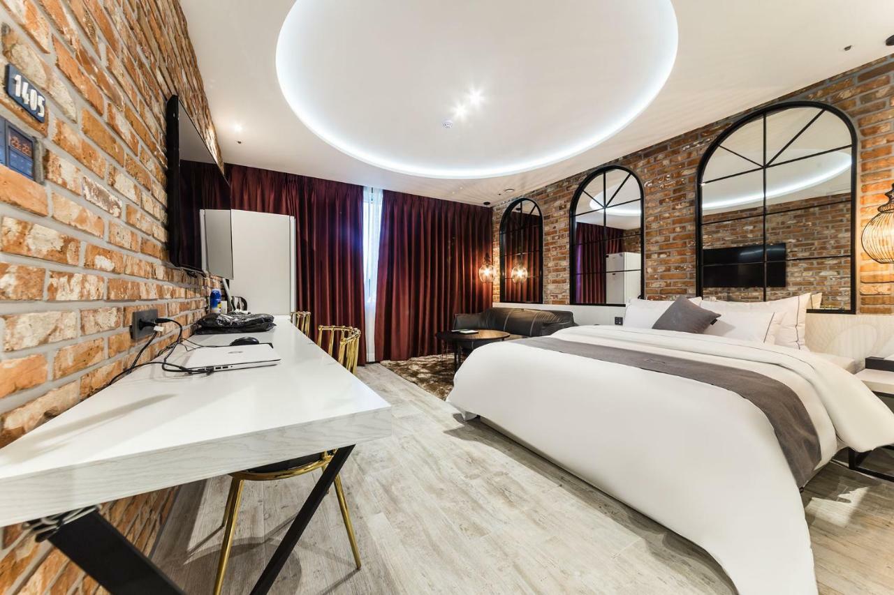Astro Hotel Yongin Dış mekan fotoğraf